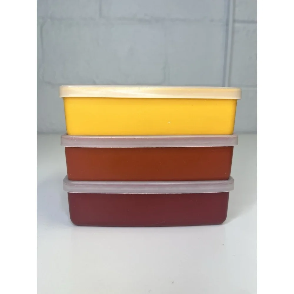 Tupperware vintage square